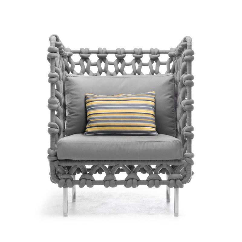 Cabaret Outdoor Highback Lounge Chair