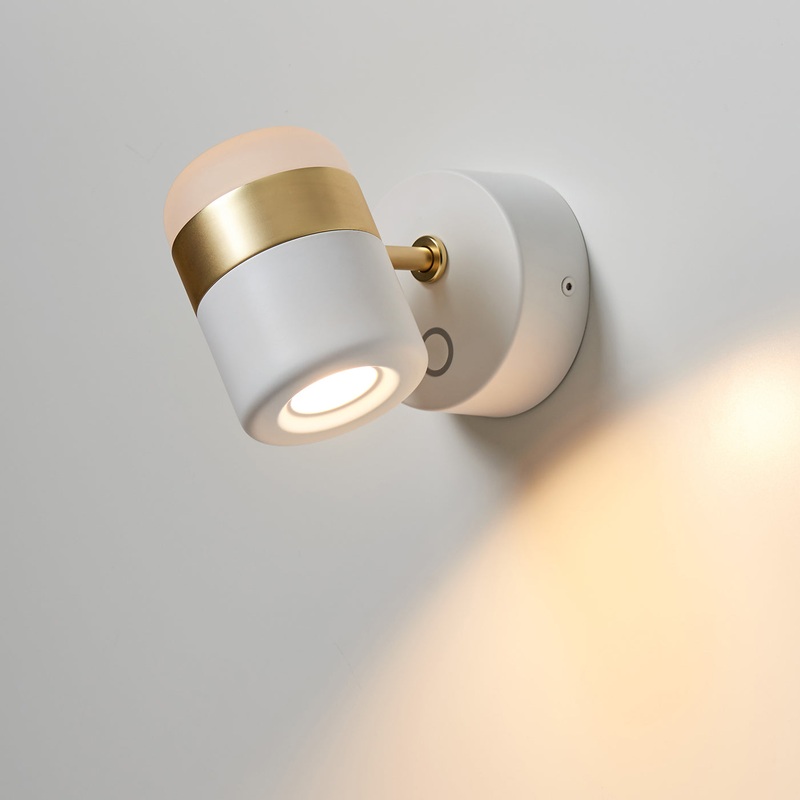 Ling Wall Light