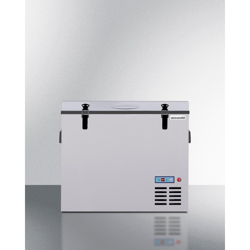 Summit SPRF56 Portable Refrigerator/freezer
