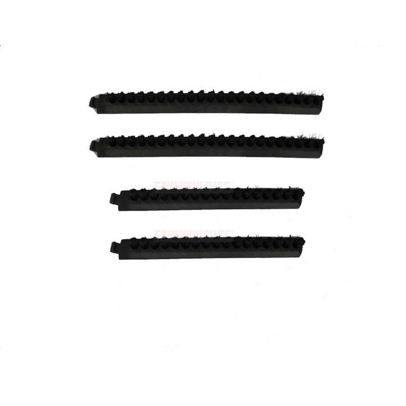 Sanitaire S677D PACKAGED – BRISTLE STRIP