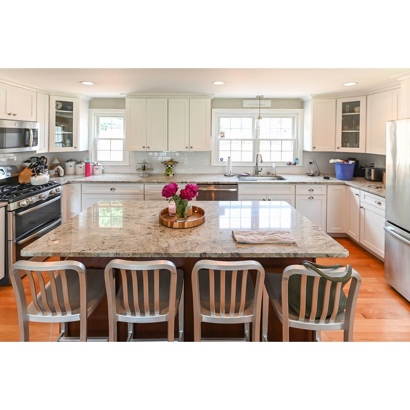 Cozy Charm: Traditional White Kitchen with Island & Appliance Package