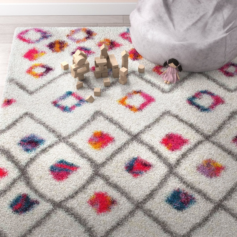 Abramson Bohemian Diamond Trellis Shag Pink/Ivory Rug Mack & Milo Rug Size: Rectangle 5’3″ x 7’6″