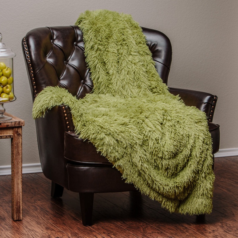 Shaggy Shaggy Super Elegent Sherpa Long Fur Throw Chanasya Color: Green Size: 50″ W x 65″ L