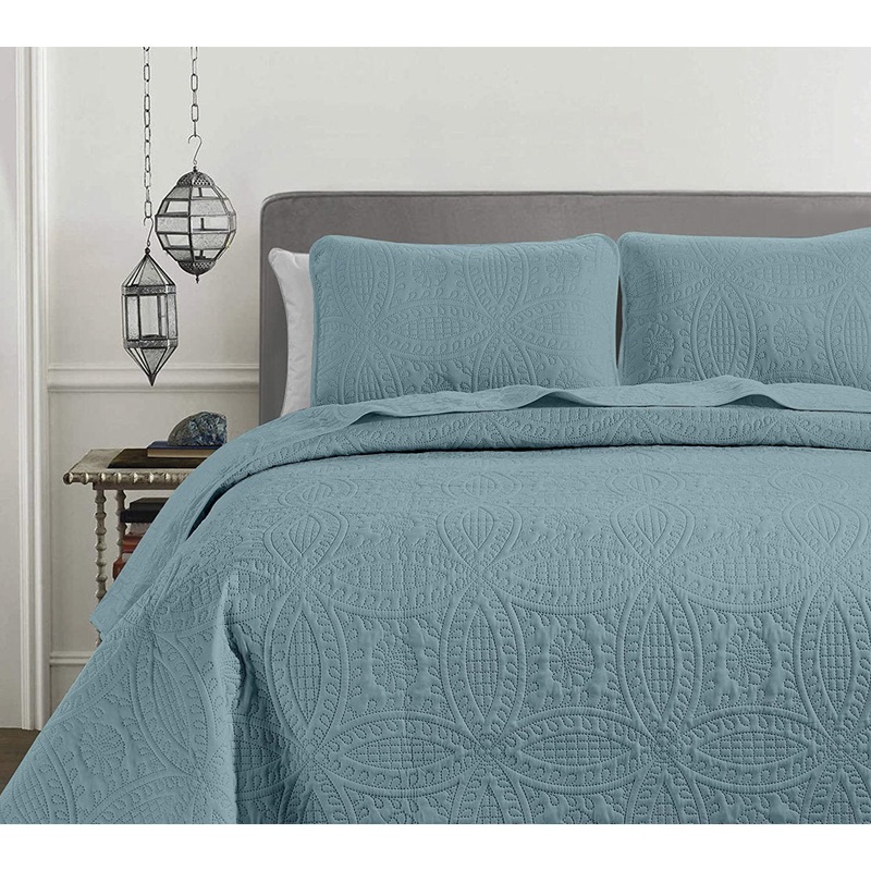 Austin Microfiber Reversible 3 Piece Coverlet / Bedspread Set Chezmoi Collection Color: Blue Size: King Coverlet / Bedspread + 2 King Shams