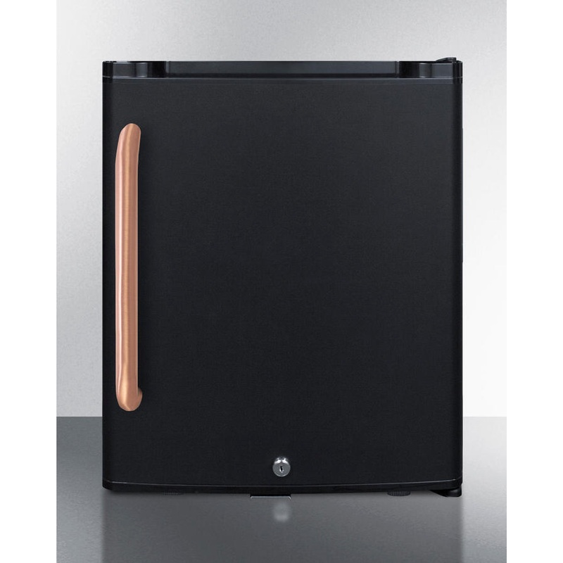Summit MB12BTBC Compact Minibar