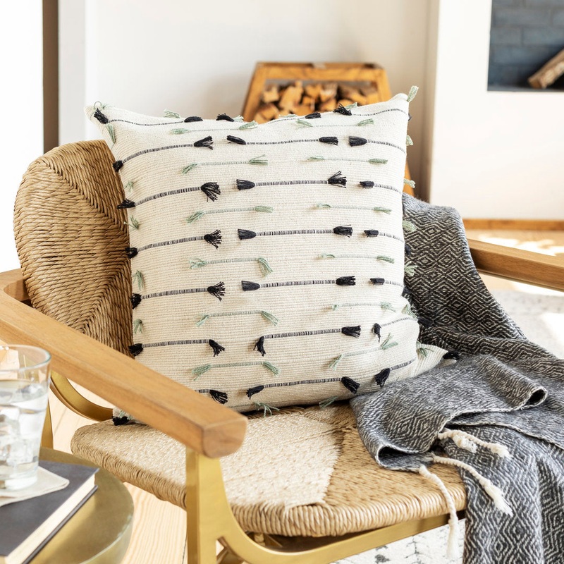 Santina 100% Cotton Throw Square Pillow Joss & Main Size: 18″ x 18″