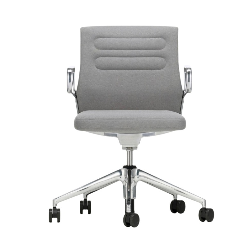 AC 5 Studio Chair