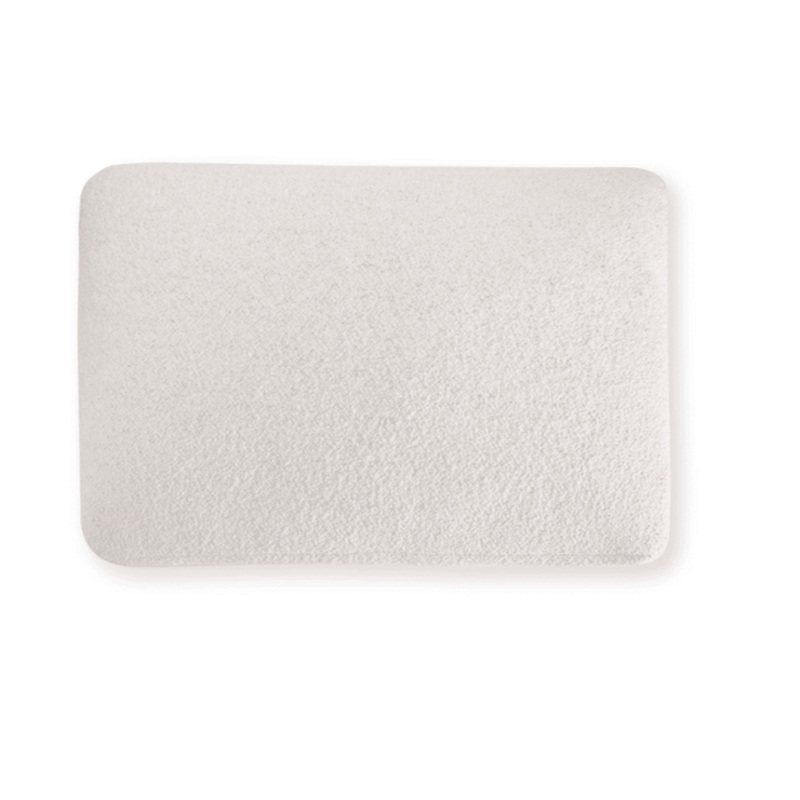 Lunam Cushion