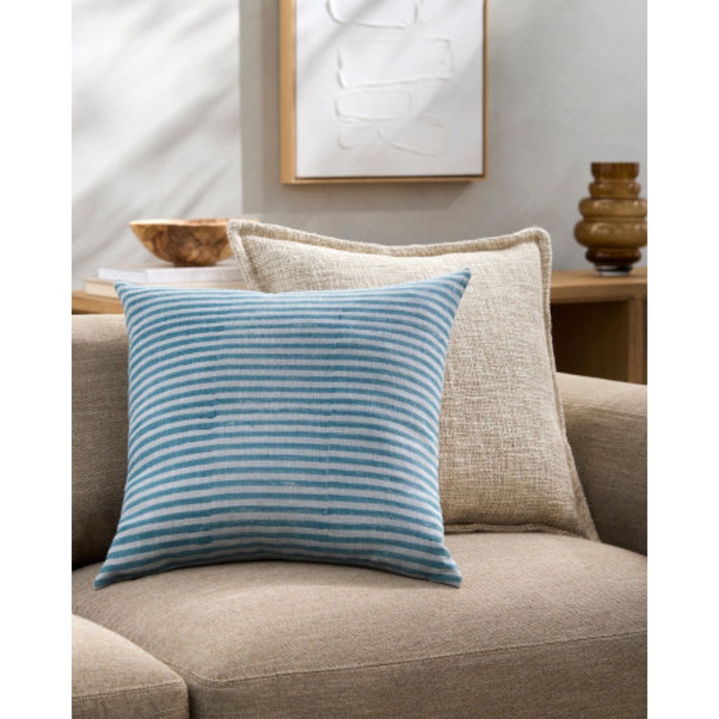 Elegant Comfort – Chateau de Chic Accent Pillow