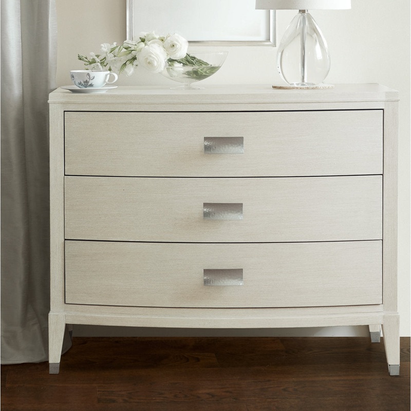 East Hampton 3 – Drawer Bachelor’s Chest in Beige Bernhardt