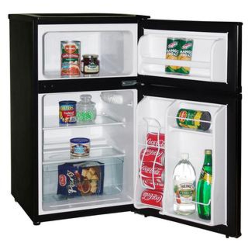 AVANTI Model RA3101BT – 3.1 CF Two Door Counterhigh Refrigerator – Black