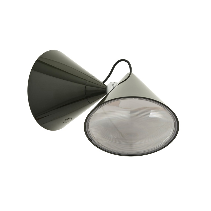 Pose LED Wall Sconce