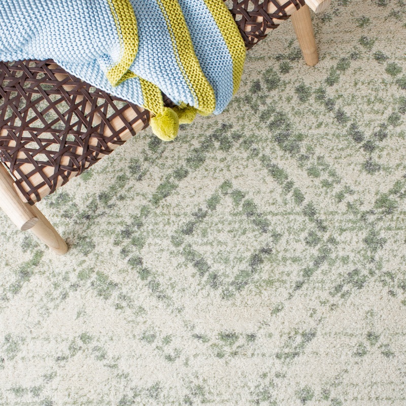 Almus Geometric Ivory/Green Area Rug Langley Street Rug Size: Square 4′