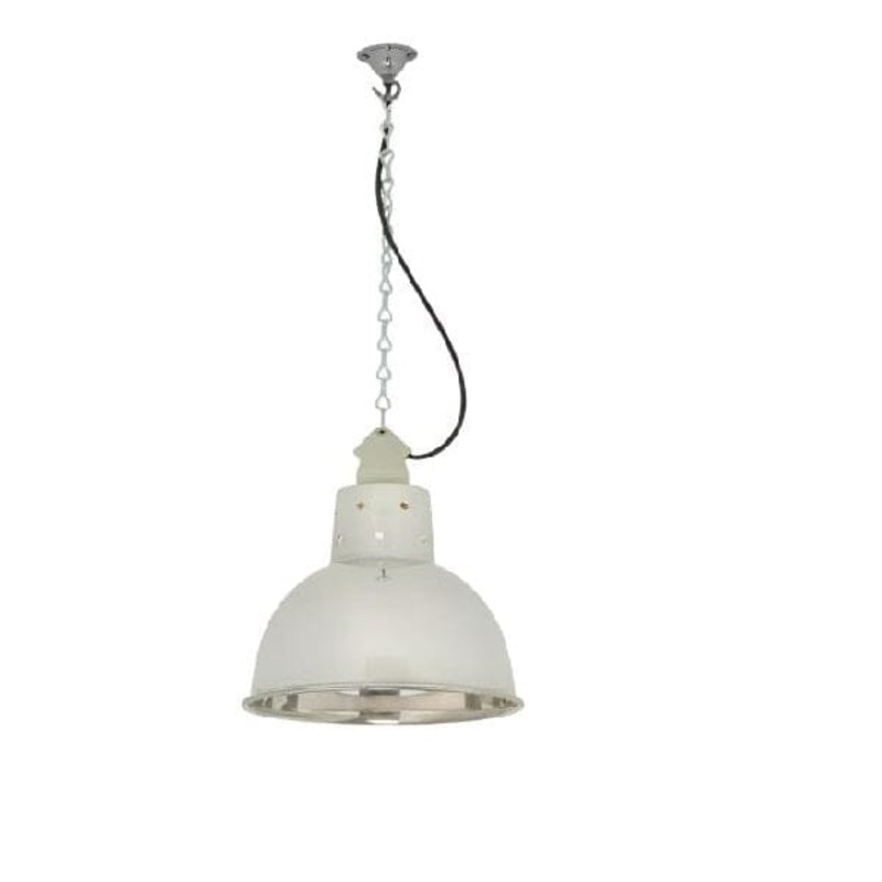 Spun Reflector with Suspension Lamp Holder